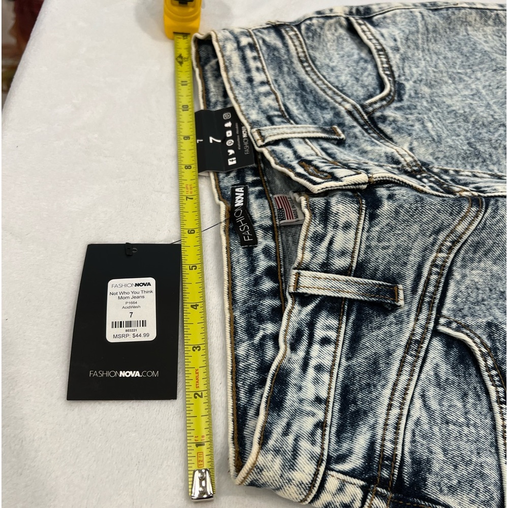 Fashion nova jeans 👖